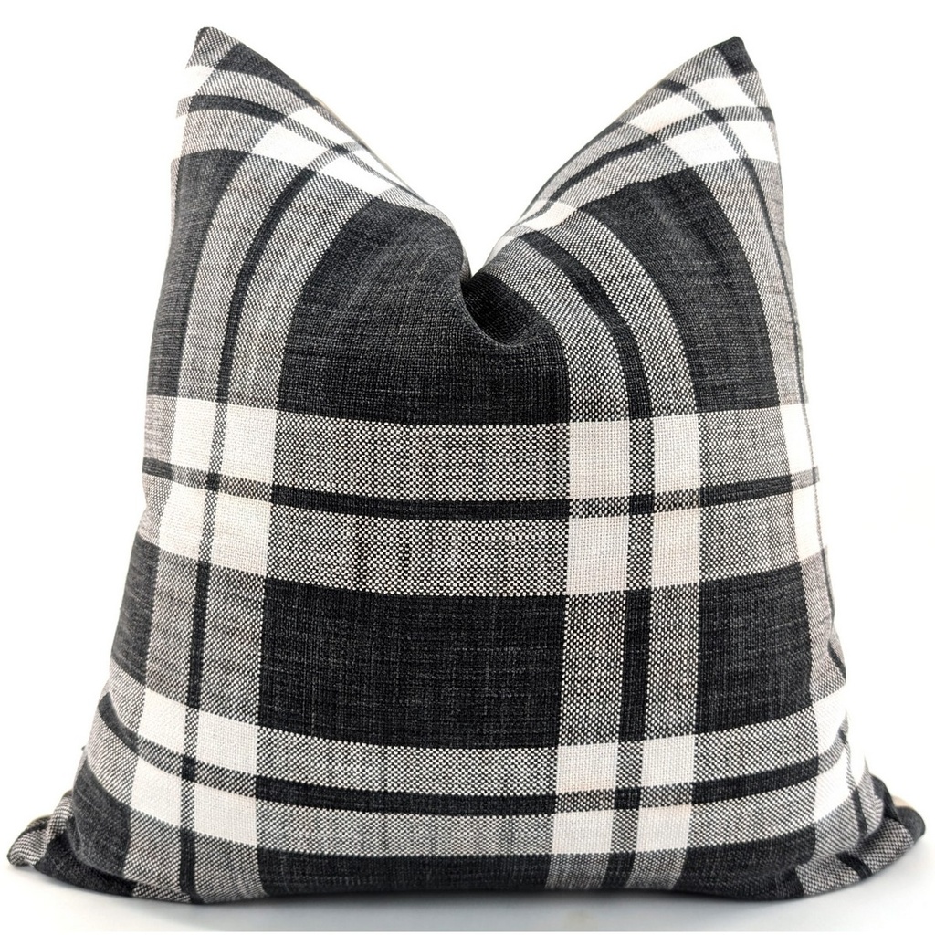 SNUGG & CO  CUSHION COVER - BROOKS CHECK BLACK CHEQUERED