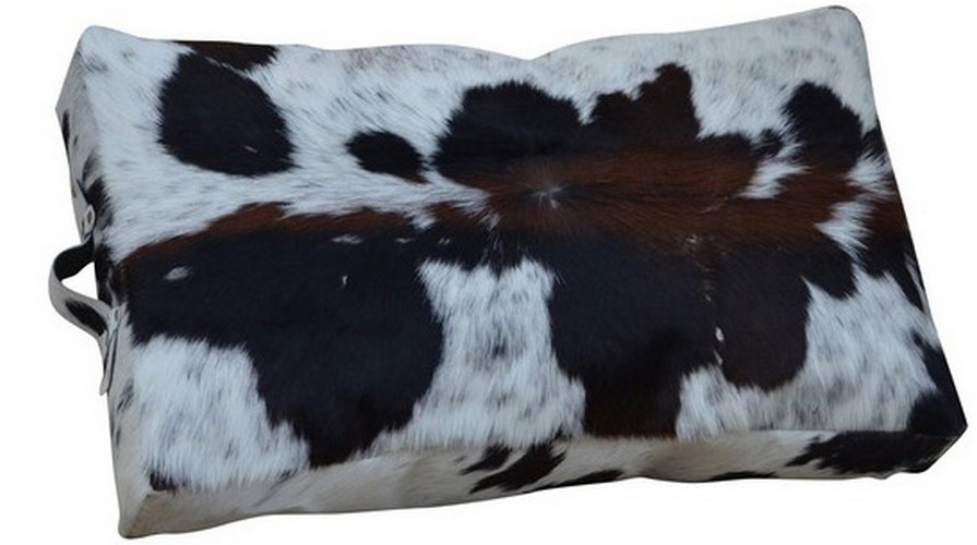 GOATSKIN POOF