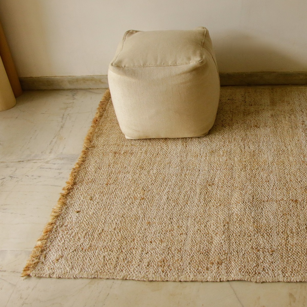 AKIIKO - HANDWOVEN OLIO JUTE RUG WITH FRINGES  - MEDIUM