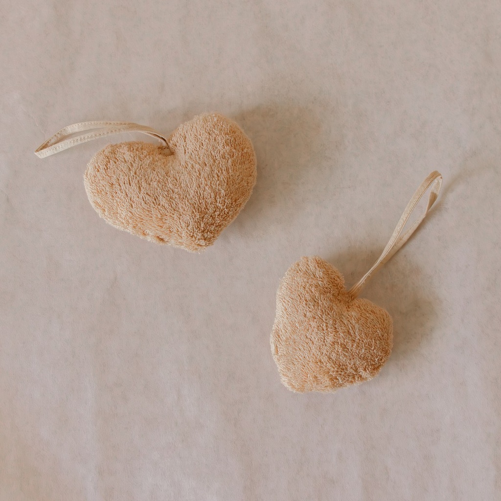 AKIIKO - TOFFEE TERRY PUFFY HEART CHARM - LARGE