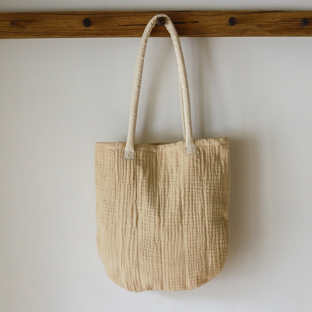 AKIIKO - BUTTER FYRA CLASSIC TOTE