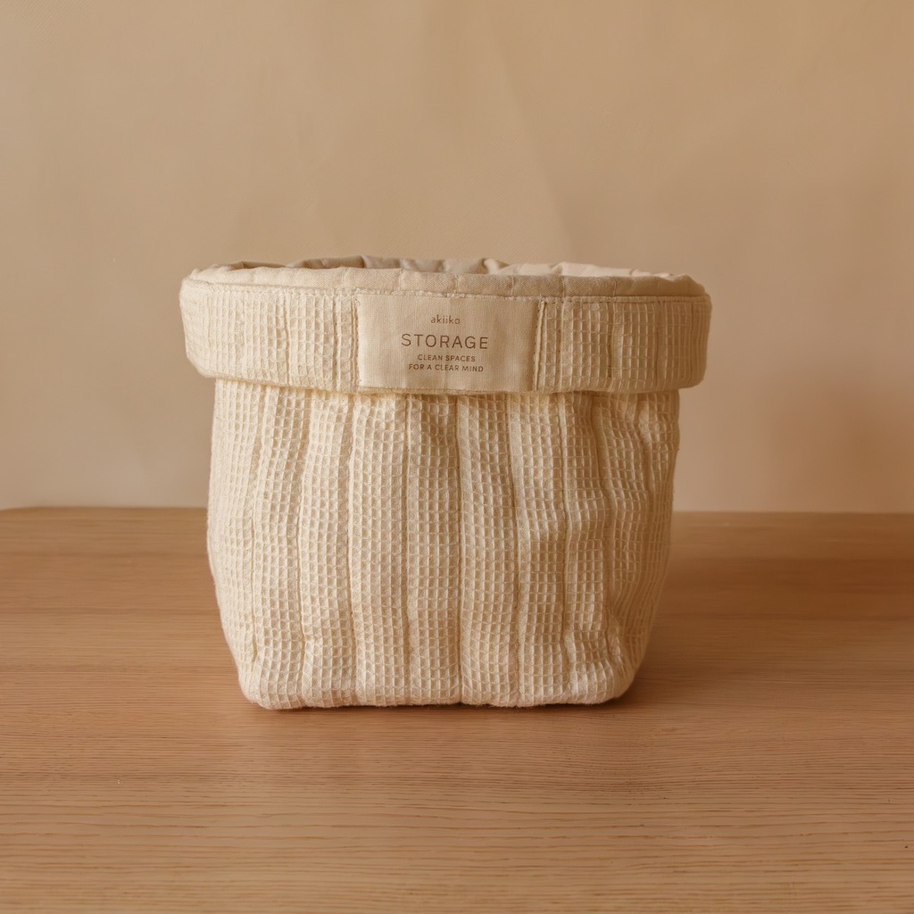 AKIIKO - GRID WAFFLE SQUARE FOLDOVER BASKET WITH PATCH - LATTE