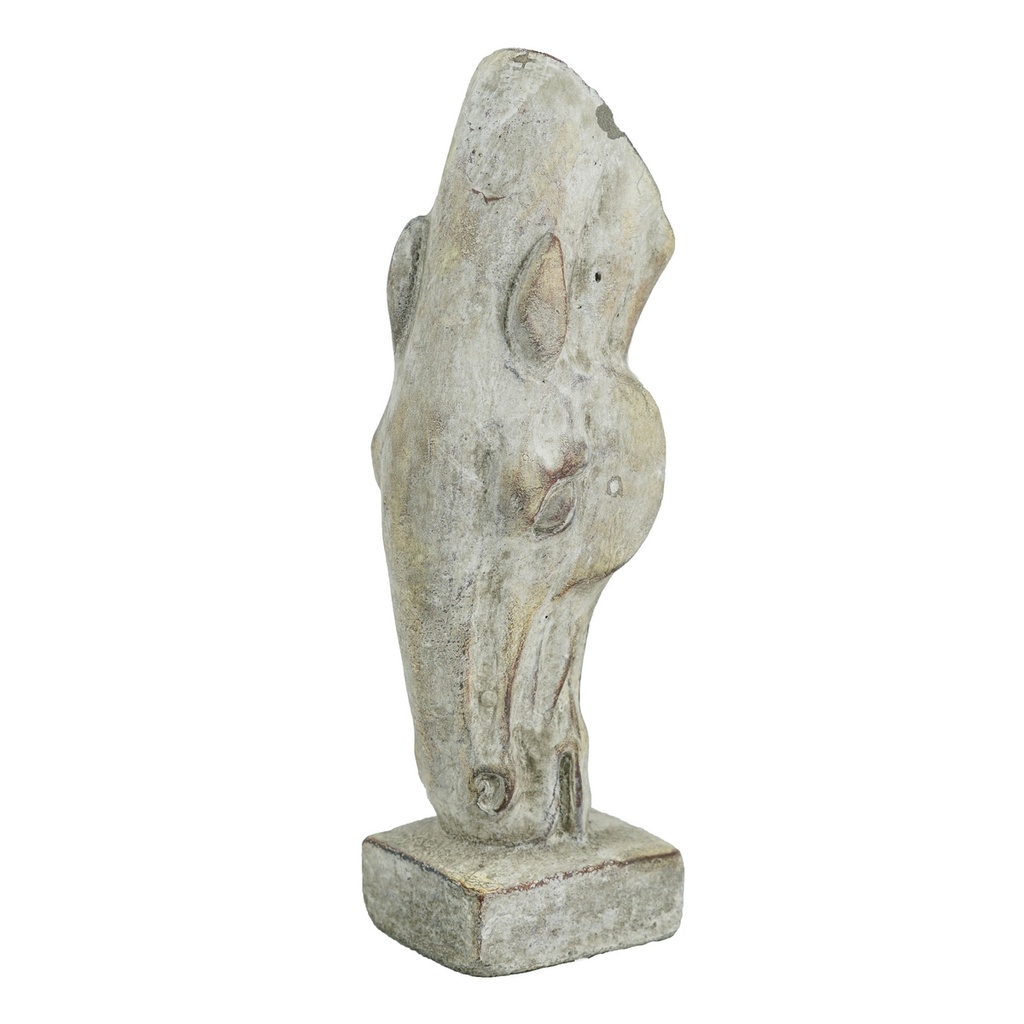 HORSE STATUE