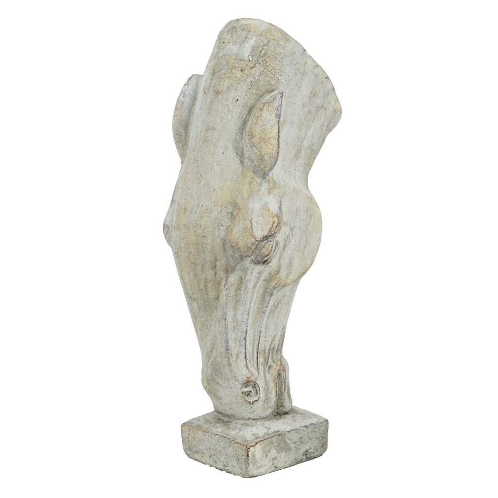 HORSE STATUE