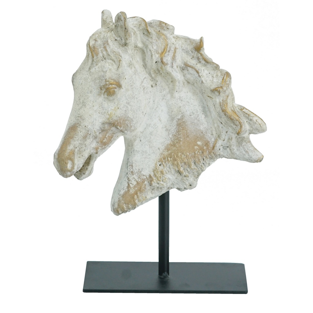HORSE STATUE