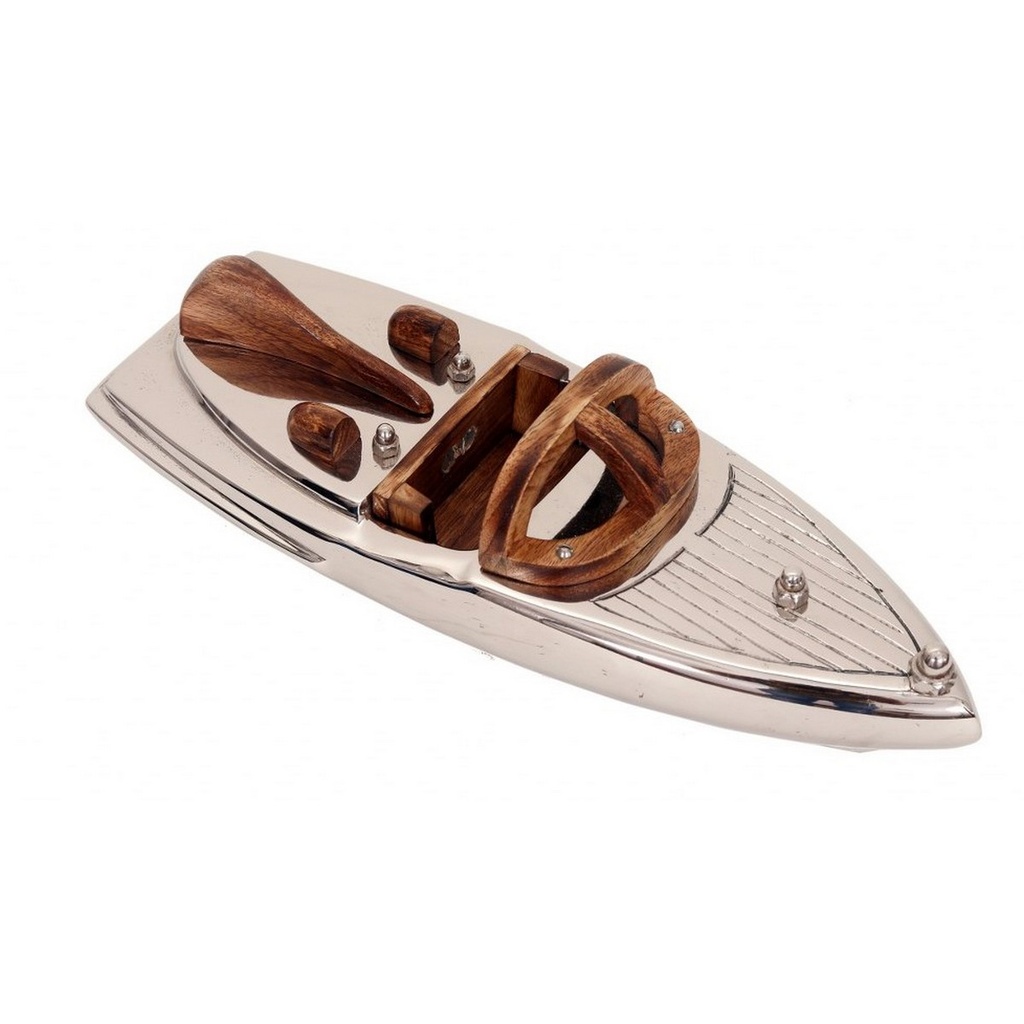 ALUMINIUM / WOOD BOAT