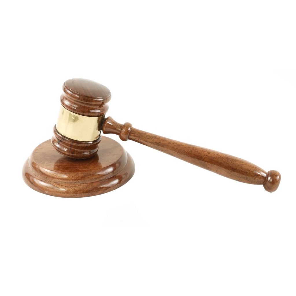 WOODEN GAVEL