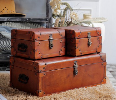 [KC1293] VINTAGE LEATHER TRUNKS SET/3